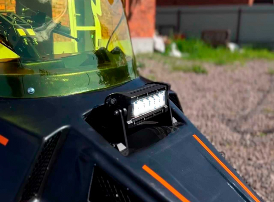 Мощная светодиодная фара